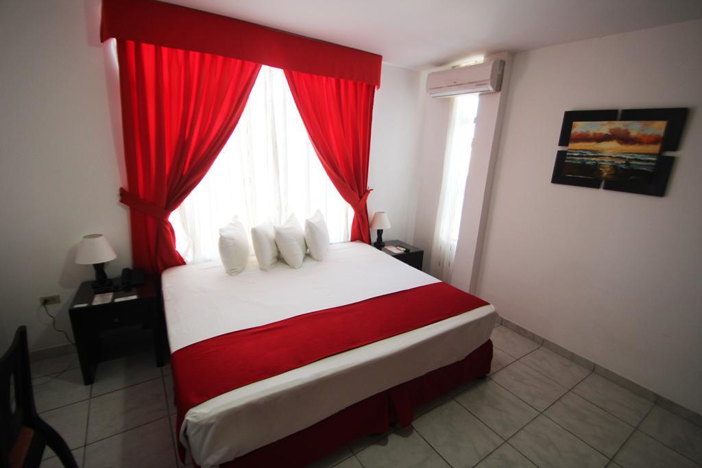 Hotel B'Liam Tumbes Exterior photo